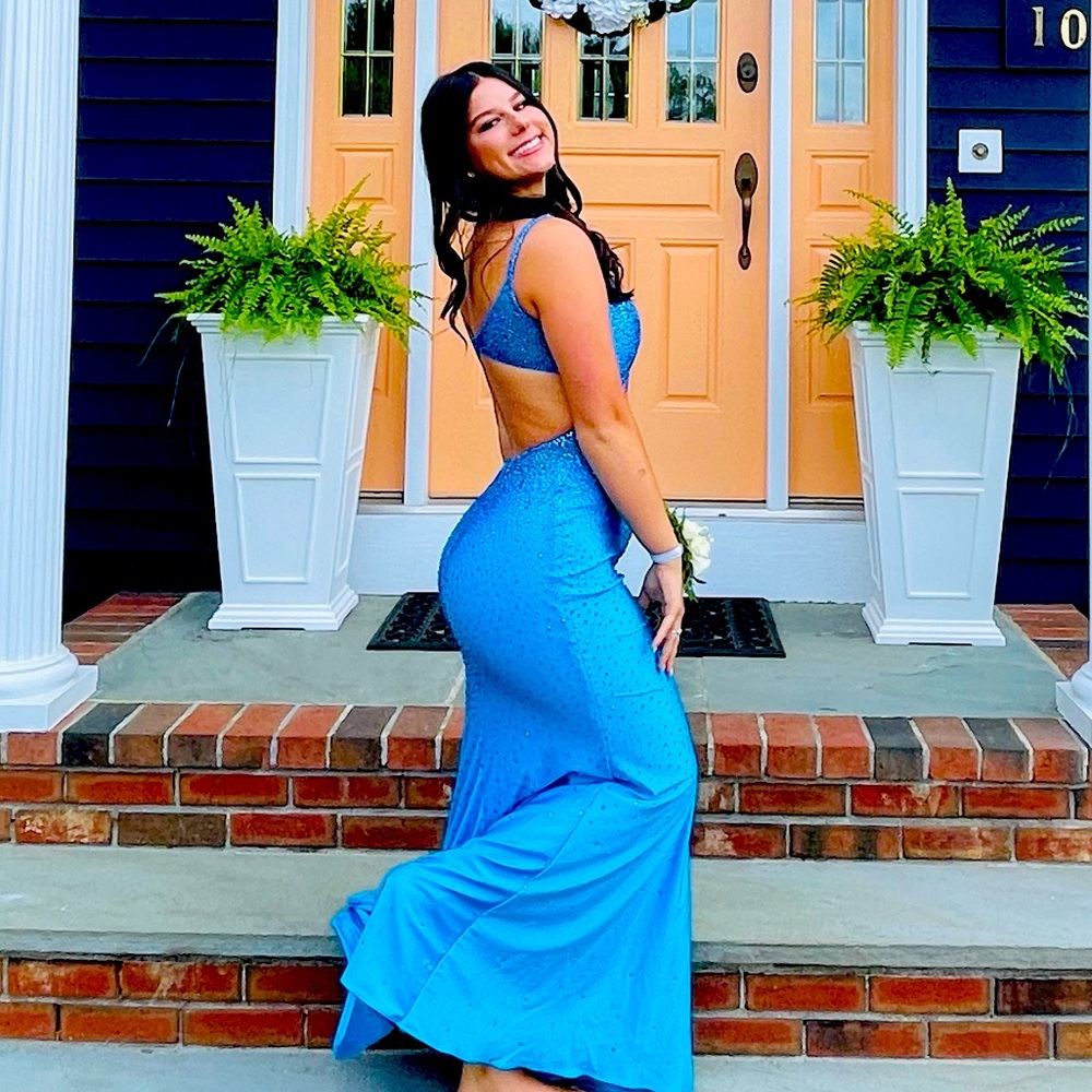 Faviana S10500 Prom dress